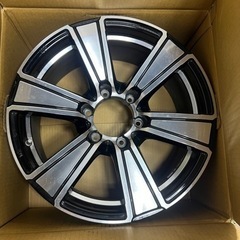 プラドに履いてました。(センターキャンプ、ナット無し)