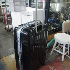 スーツケース　黒　キャリーバッグ　ハードタイプ　大きいサイズ　鍵...
