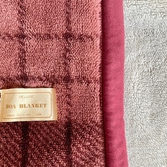 赤紫タータンチェックと水色のボアブランケット/毛布 シングル