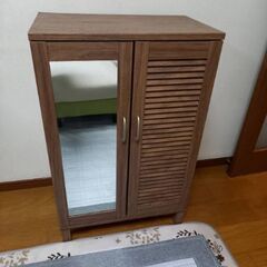 美品★ニトリ シューズボックス