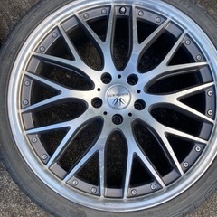 アルファード　20インチ