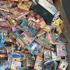 8/17  10時まで引取限定！漫画本、大量