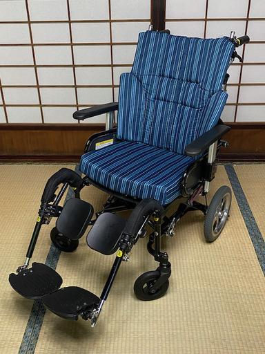 完全に調整可能, 「ぴったりフィット」リクライニング車椅子