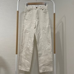 中古美品　BouJeloud  ホワイトデニム　36サイズ...