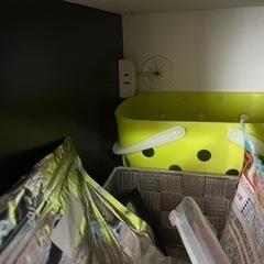 島忠　食器棚　使用は3年　ほしい方配達します