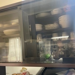 島忠　食器棚　使用は3年　ほしい方配達します