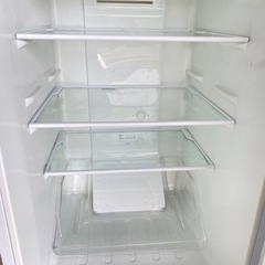 福岡市内配送無料　2019年　YAMADASELECT(ヤマダセレクト） YRZF15G1 2ドア冷蔵庫 (156L・右開き) ホワイト