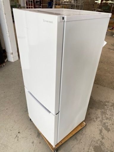 高年式・市内配送無料　2022年　YAMADASELECT(ヤマダセレクト) YRZ-C12H1 2ドア冷凍冷蔵庫 (117L・右開き) ホワイト