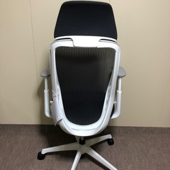 オフィスチェア　オカムラシルフィー　2023年製