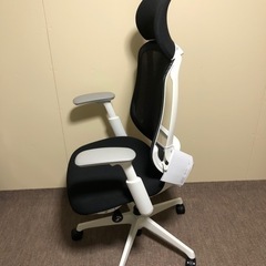 オフィスチェア　オカムラシルフィー　2023年製