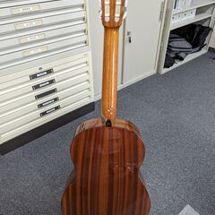 YAMAHA (CG131S)クラシックギター（ほぼ新品・美品）