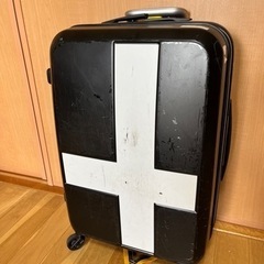 北欧人気ブランドスーツケース　innovator