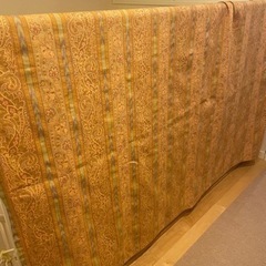 川島織物　カーテン生地仕様のソファーカバー