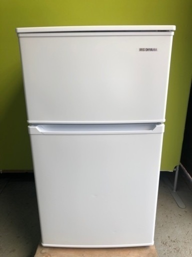冷蔵庫　2ドア　90L 2021年製　アイリスオーヤマ　KRSD-9B-W