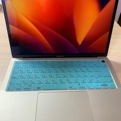 【最終値下げ】【充電回数10回】美品 MacBook Air M...