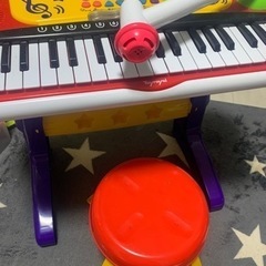 おもちゃ ピアノ