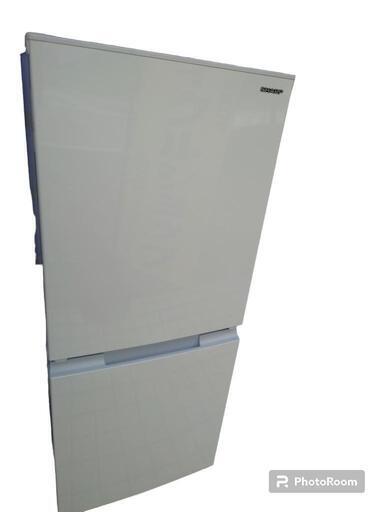 【売ります】シャープ　ノンフロン冷凍冷蔵庫　SJ-15E9-W　2021年製　2021年製