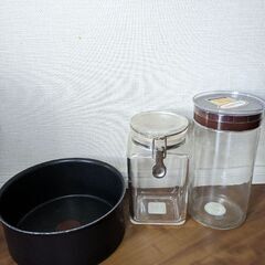 [0円] T-fal鍋、保存容器×2