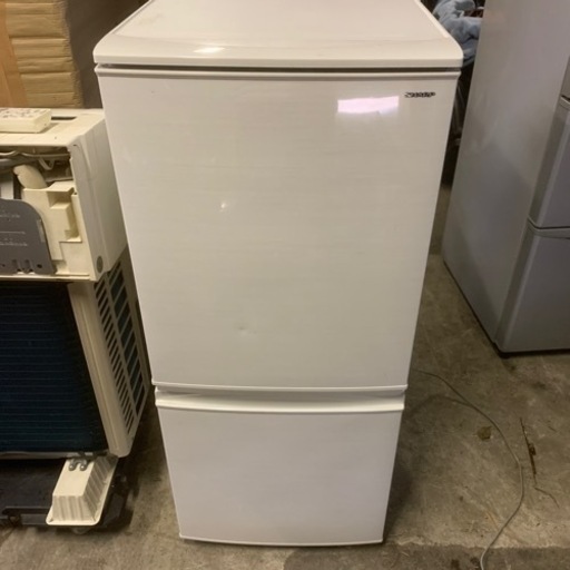 SHARP ノンフロン冷凍冷蔵庫 SJ-D14D-W 137L 2018年製