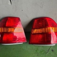 トヨタ 30セルシオ テールランプ 左右セット
