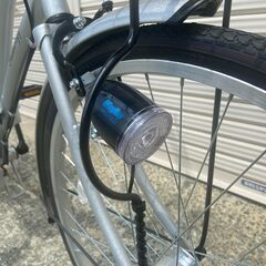 新品★未使用　ママチャリ　オートライト　 26インチ　シマノ製6段変速　シルバー②