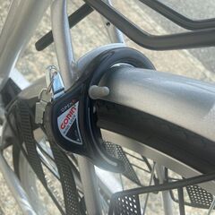 新品★未使用　ママチャリ　オートライト　 26インチ　シマノ製6段変速　シルバー②