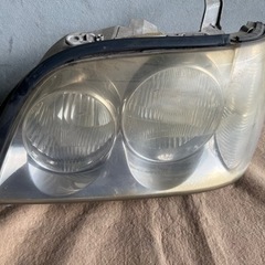 トヨタ 17クラウン 純正ヘッドライト