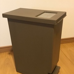 トンボ　ユニード　ゴミ箱　45リットル
