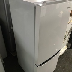 取引場所　南観音　N2308-335 Hisense 150ℓ冷蔵庫　2017年製　HR-D15C キズ　汚れあり 取引場所 南観音 N2308-335 Hisense 150ℓ冷蔵庫 2017年製 HR-D15C キズ