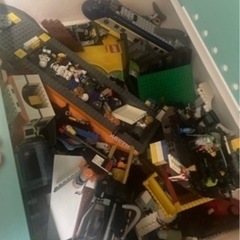 最終値下げ！！推定約10万超？？ 遊ばなくなったレゴブロック