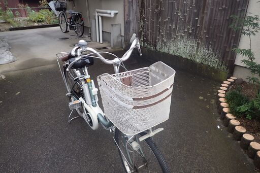 電動アシスト自転車（現状渡し）お買い物など近場使用に如何です  