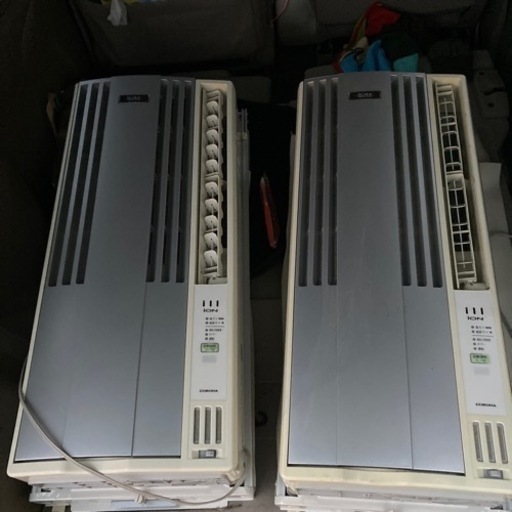 最終値下げ　窓用エアコン　2台セット　リモコン付き　なるべく早くお願いします