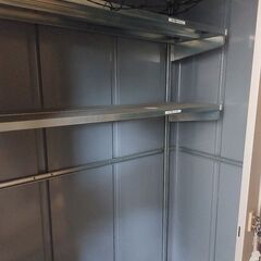 大きいサイズの物置（一旦締め切ります）