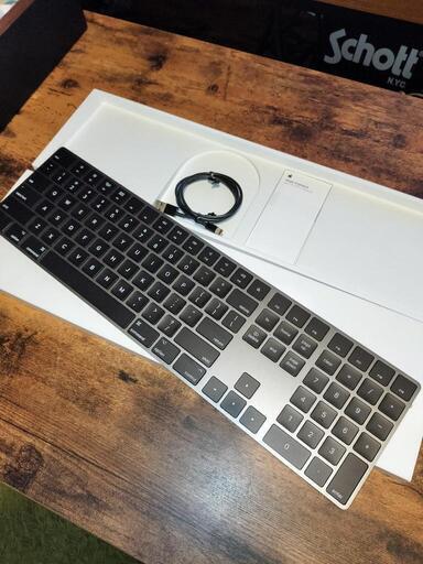 美品！Apple Magic Keyboard  (US) 10キー スペースグレイ
