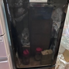 【難有品】MITSUBISHI製の冷蔵庫146L
