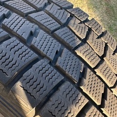 VOXY 純正ホイール + スタッドレスタイヤ