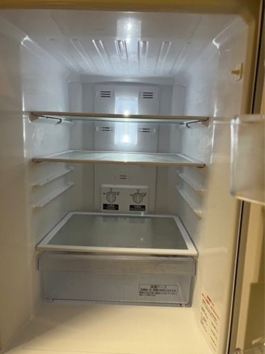 MITSUBISHI ノンフロン冷凍冷蔵庫　6000円でお譲りします！