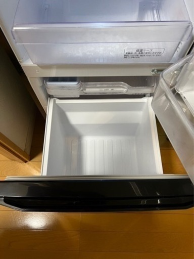 MITSUBISHI ノンフロン冷凍冷蔵庫　6000円でお譲りします！