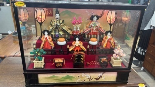 ひな人形