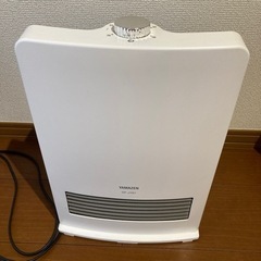 【ネット決済】セラミックヒーター 小型 速暖 ホワイト