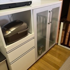 【値下げ】食器棚　白　9月3日までの期間限定