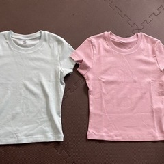 ⭐︎新品⭐︎UNIQLO Tシャツ Sサイズ （130くらい）2枚