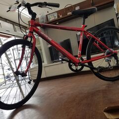 リサイクルショップどりーむ天保山店 No852 大人気クロスバイク！ メタリックレッドのフレームがかっこいい！