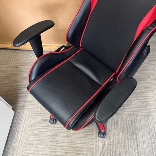 【超美品‼️】DXRACER フォーミュラ ゲーミングチェア 昇降リクライニング