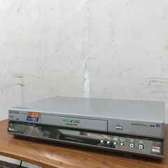 O2308-352 Panasonic ビデオデッキ NV-SV...