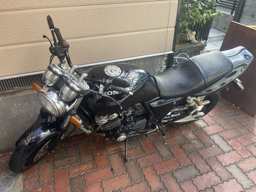 中古の不動CB400SF