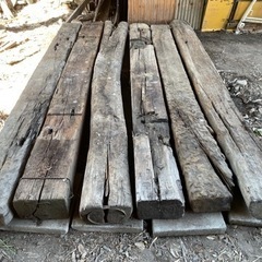 枕木　材木　薪