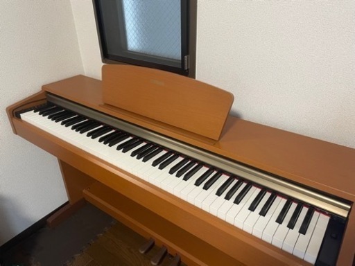 YAMAHA 電子ピアノ