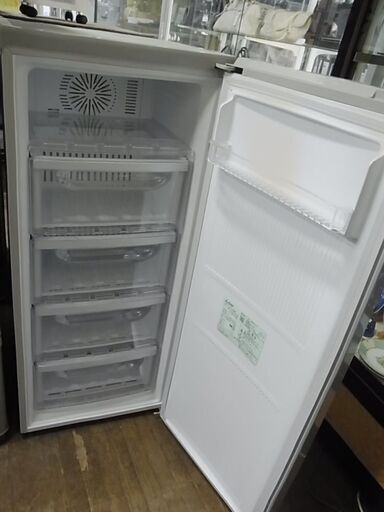 MITSUBISHI 三菱 121L ノンフロン冷凍庫 MF-U12B-S1 2018年製 霜取り  