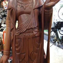 観音様　花梨一刀彫　置物